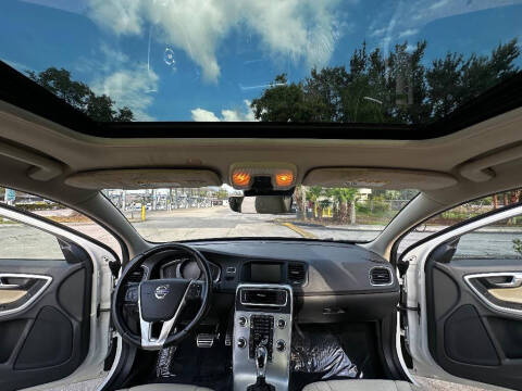 2017 Volvo S60 T5 Dynamic