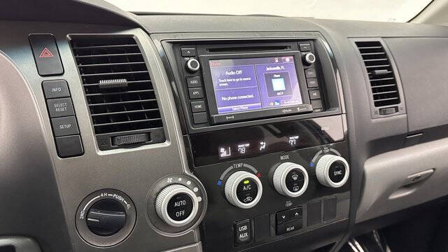 2016 Toyota Sequoia SR5
