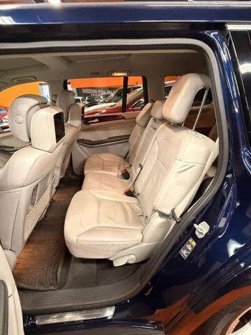 2015 Mercedes-Benz GL-Class GL 550 4MATIC