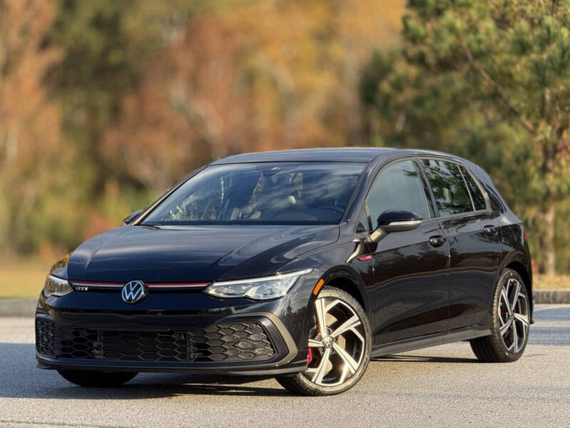 2024 Volkswagen Golf GTI SE