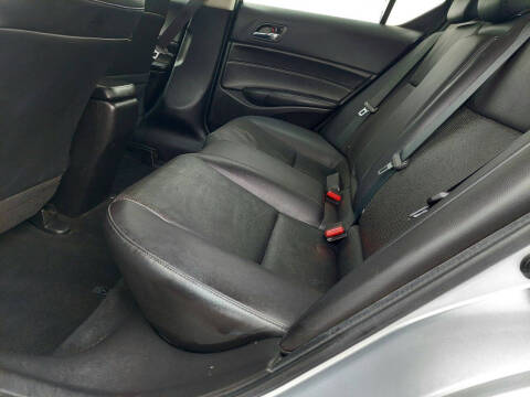 2013 Acura ILX 2.0L w/Tech