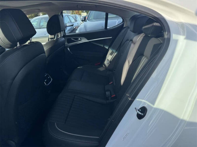 2026 Genesis G70 2.5T Prestige