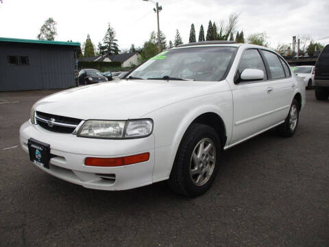 1999 Nissan Maxima for sale at ALPINE MOTORS in Milwaukie OR