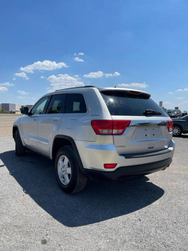 2011 Jeep Grand Cherokee Laredo