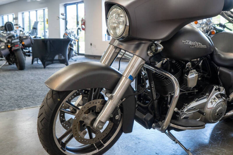 2016 Harley-Davidson Street Glide Special