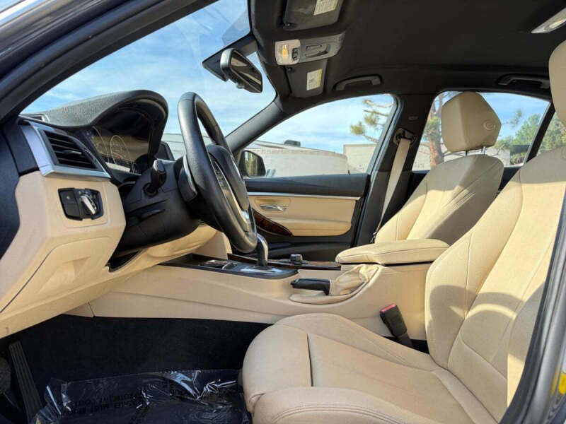 2018 BMW 3 Series 330i