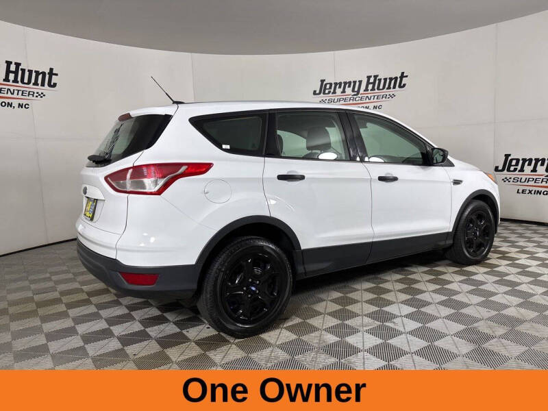 2016 Ford Escape S