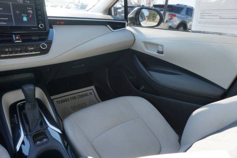 2022 Toyota Corolla Hybrid LE