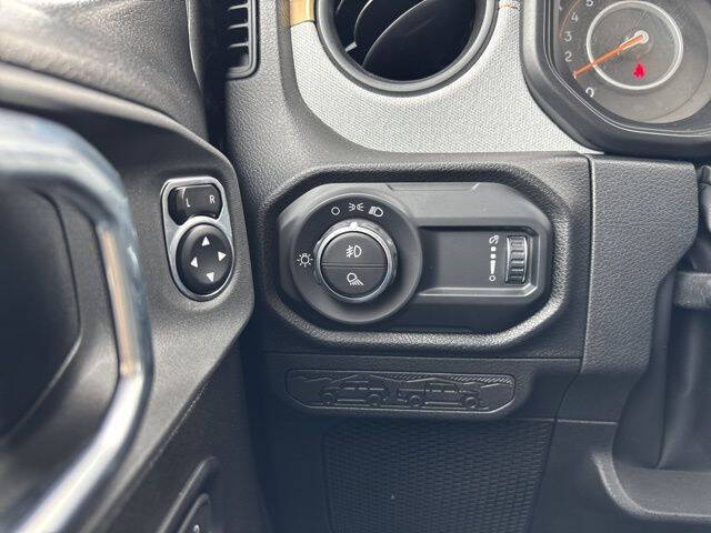 2024 Jeep Gladiator NightHawk