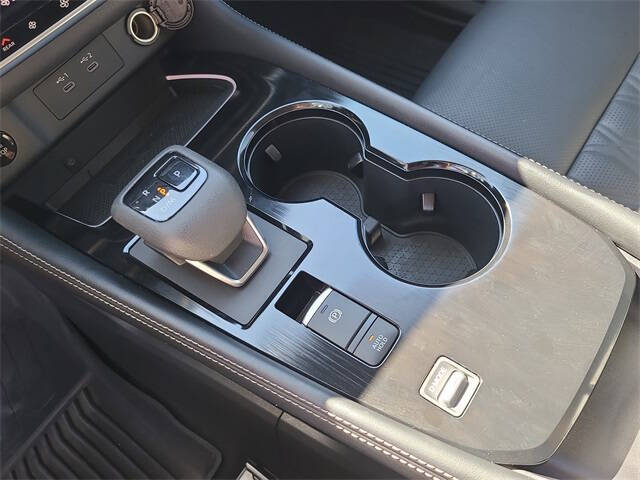 2024 Nissan Rogue Platinum