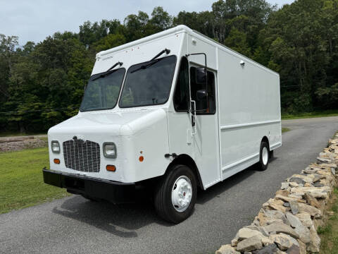 2020 Freightliner MT45 Chassis