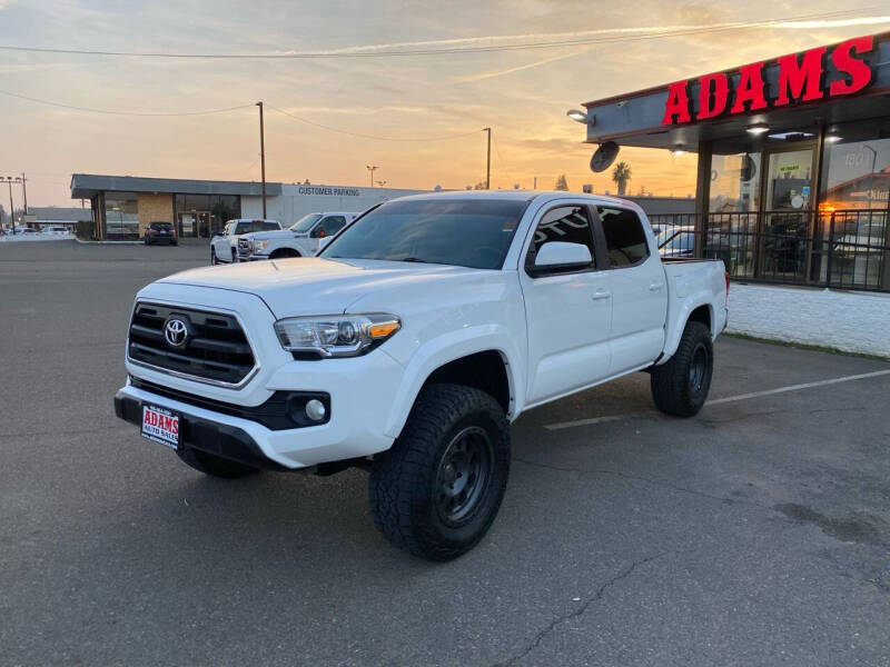 2017 Toyota Tacoma SR5 photo 7