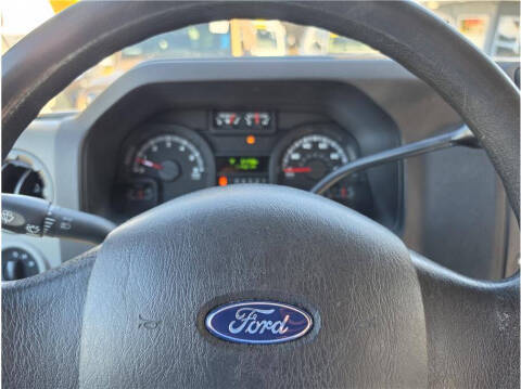 2011 Ford E-Series E-250