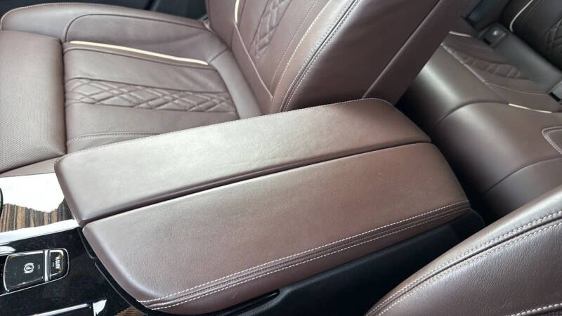 2022 BMW 5 Series 530e xDrive