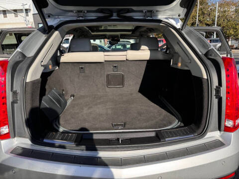 2016 Cadillac SRX Performance Collection