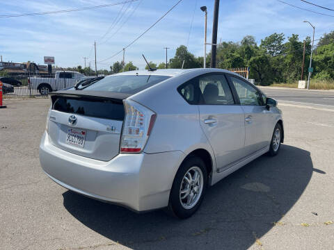 2011 Toyota Prius Two