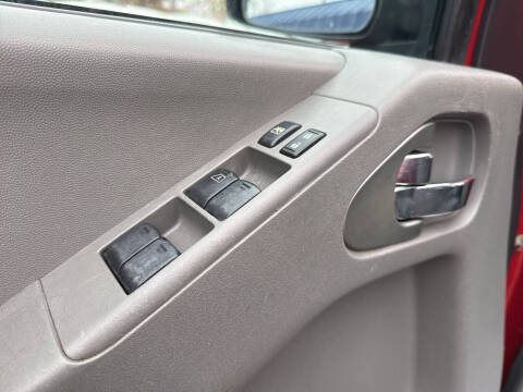 2016 Nissan Frontier SV