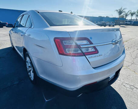 2016 Ford Taurus Limited