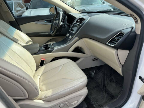 2016 Lincoln MKX Select