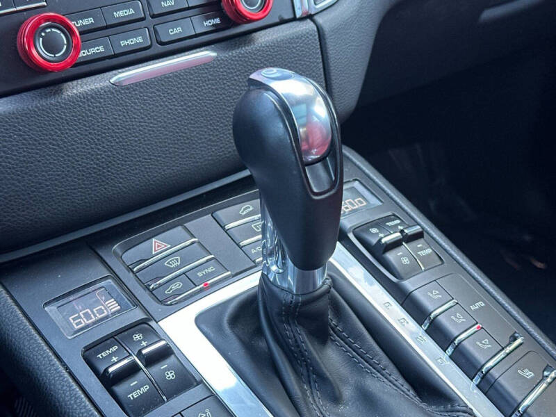 2017 Porsche Macan GTS