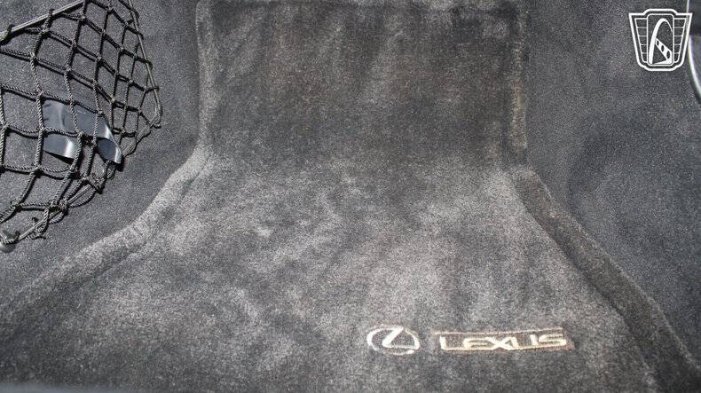 2002 Lexus SC 430