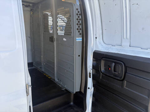 2017 Chevrolet Express 2500