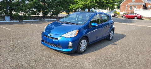 2012 Toyota Prius c Two
