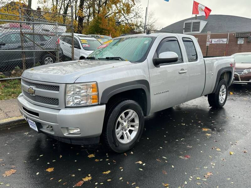 2011 Chevrolet Silverado 1500 for sale at Drive Deleon in Yonkers NY