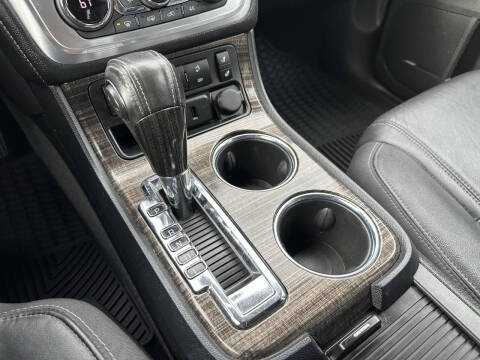 2016 GMC Acadia SLT-1