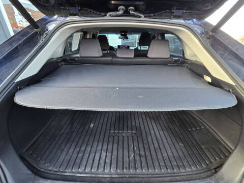 2023 Toyota Venza LE