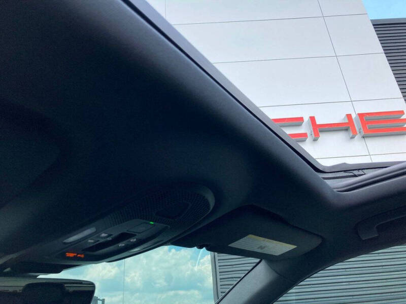 2025 Porsche Cayenne E-Hybrid