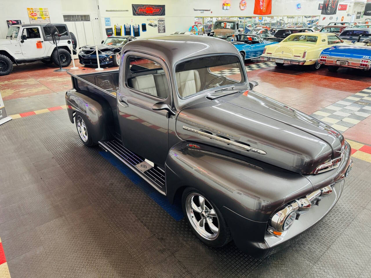 1952 Ford F-100 21