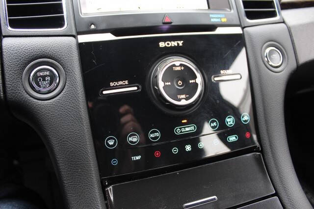 2019 Ford Taurus Limited