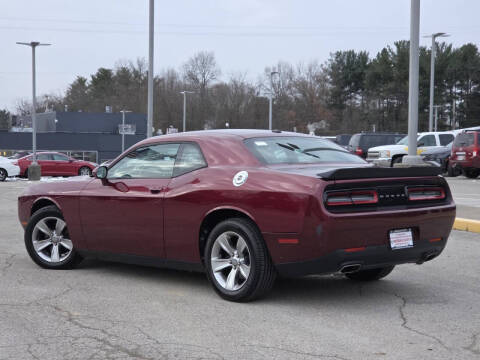 2017 Dodge Challenger SXT