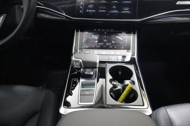 2023 Audi Q7 quattro Premium Plus 55 TFSI