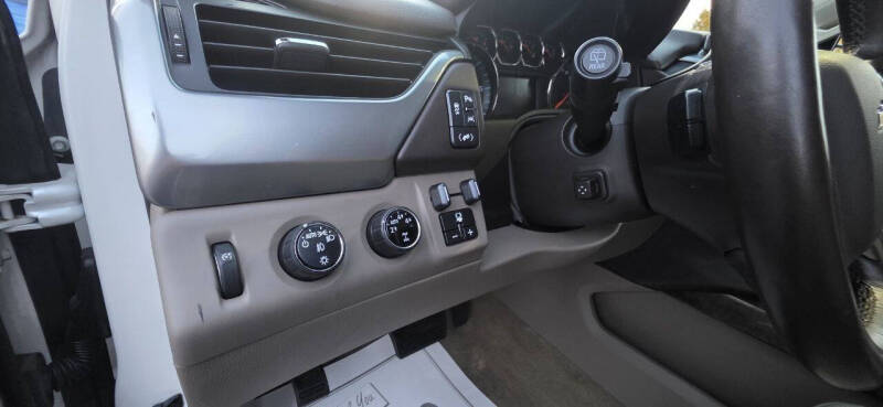 2016 Chevrolet Suburban LT