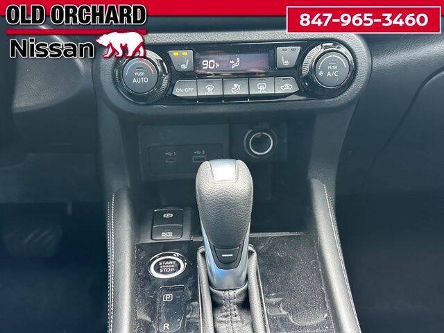 2023 Nissan Kicks SR