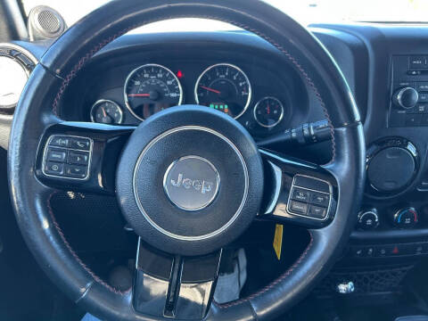 2012 Jeep Wrangler Unlimited Sahara