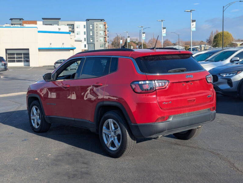 2024 Jeep Compass Latitude