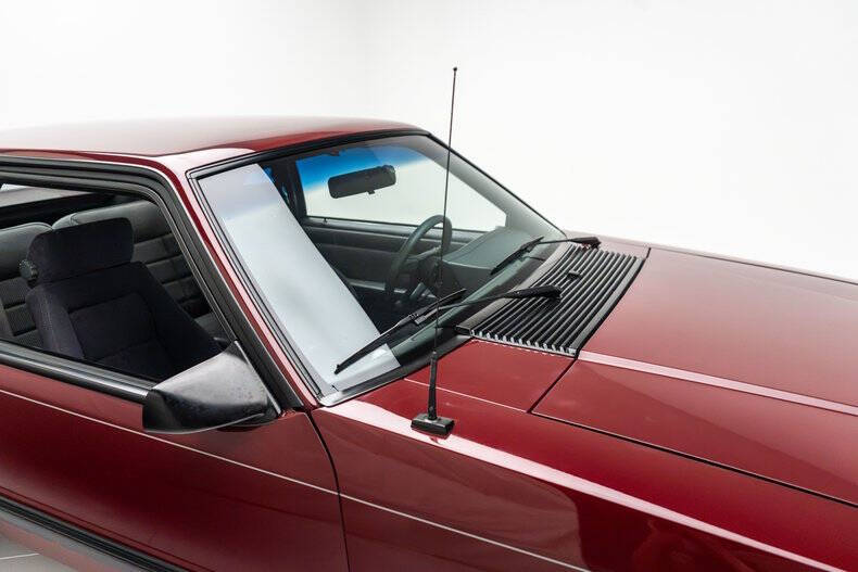 1988 Ford Mustang