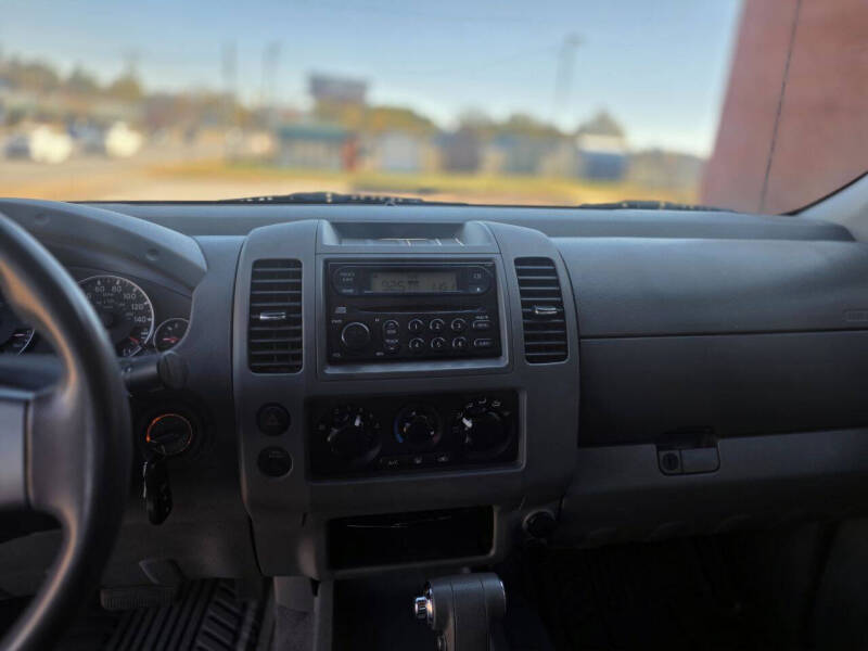 2006 Nissan Frontier SE