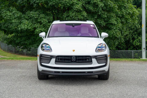 2025 Porsche Macan S