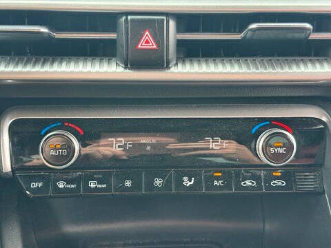 2023 Kia K5