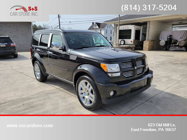 dodge nitro windshield