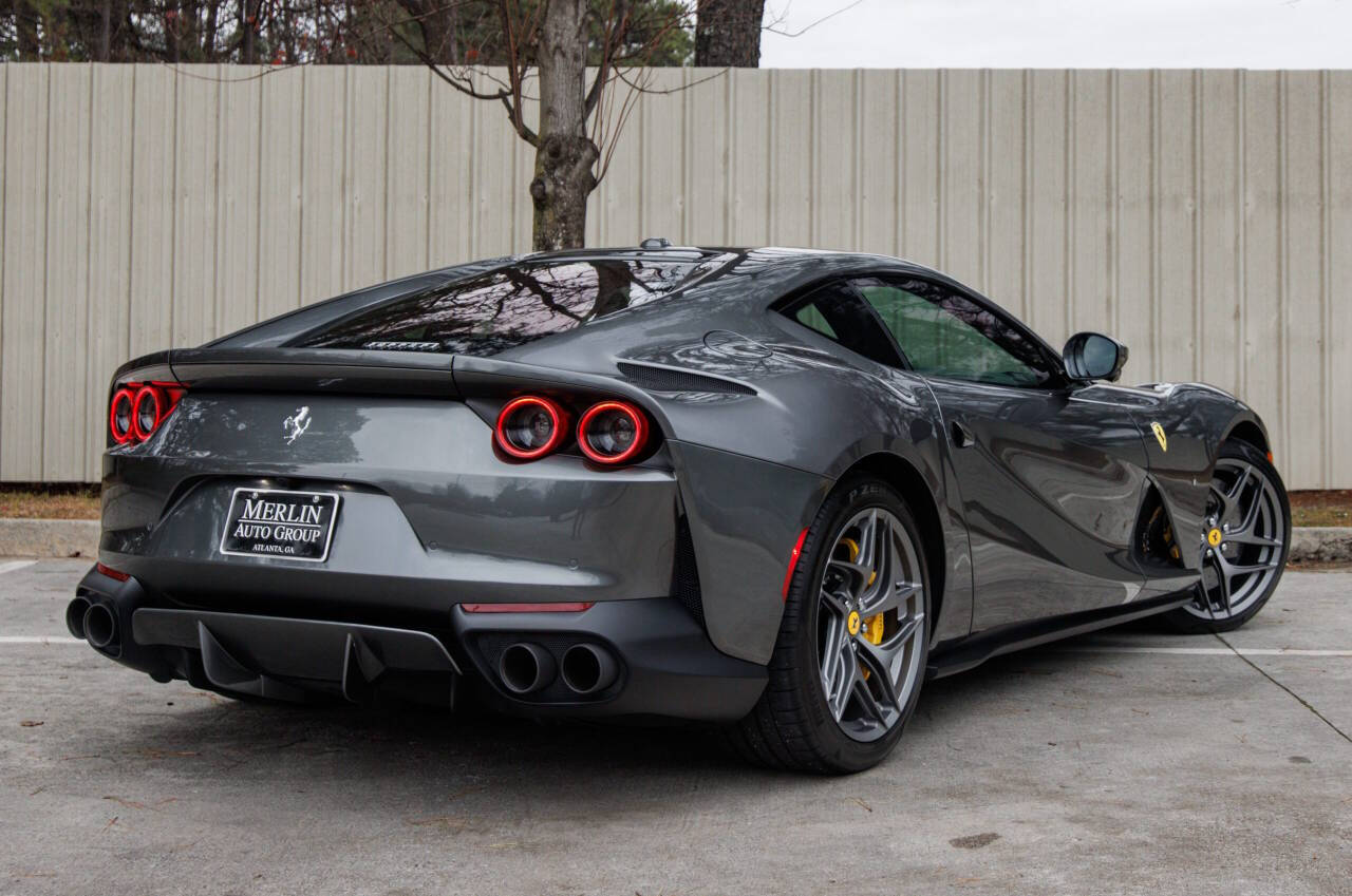 2020 Ferrari 812 Superfast 8