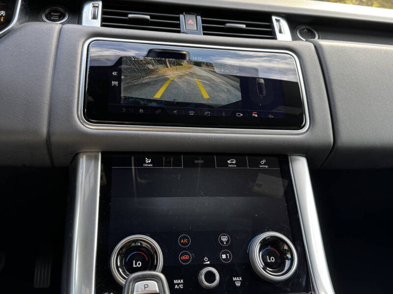 2020 Land Rover Range Rover Sport SE