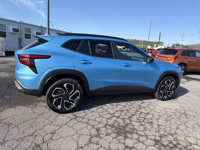 2025 Chevrolet Trax RS