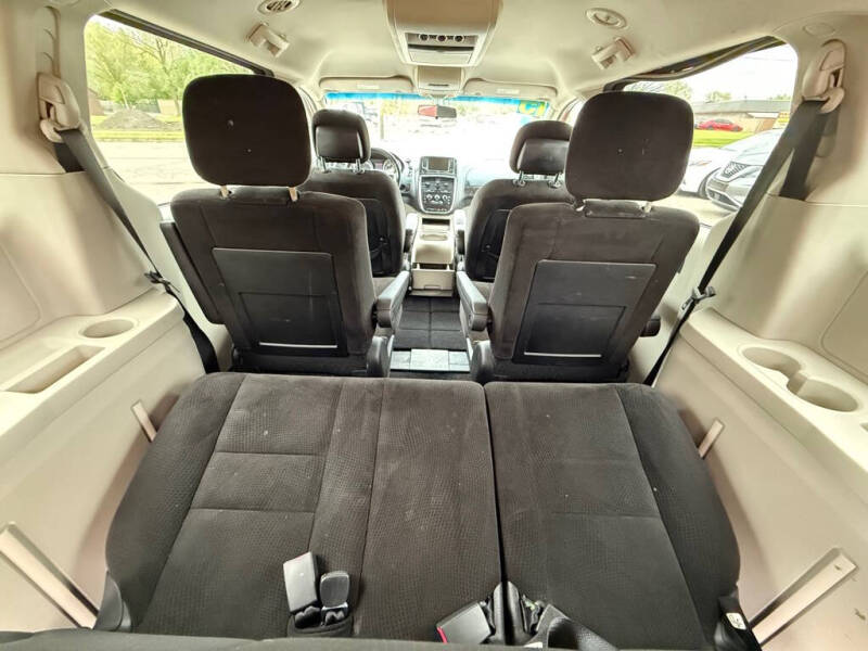 2015 Dodge Grand Caravan SXT Plus