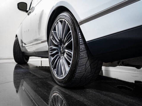 2021 Land Rover Range Rover P525 HSE Westminster Edition