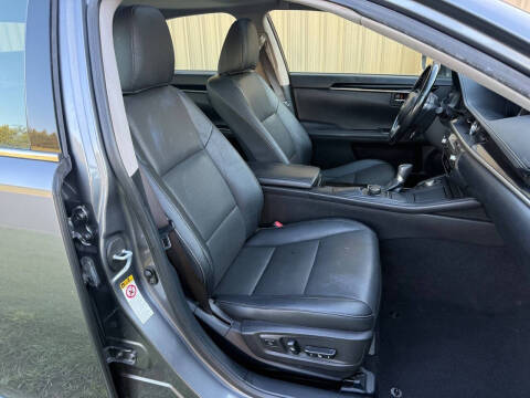 2017 Lexus ES 350